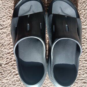 Hoka Ora Recovery Slide 3, M7/W9 black, preowned